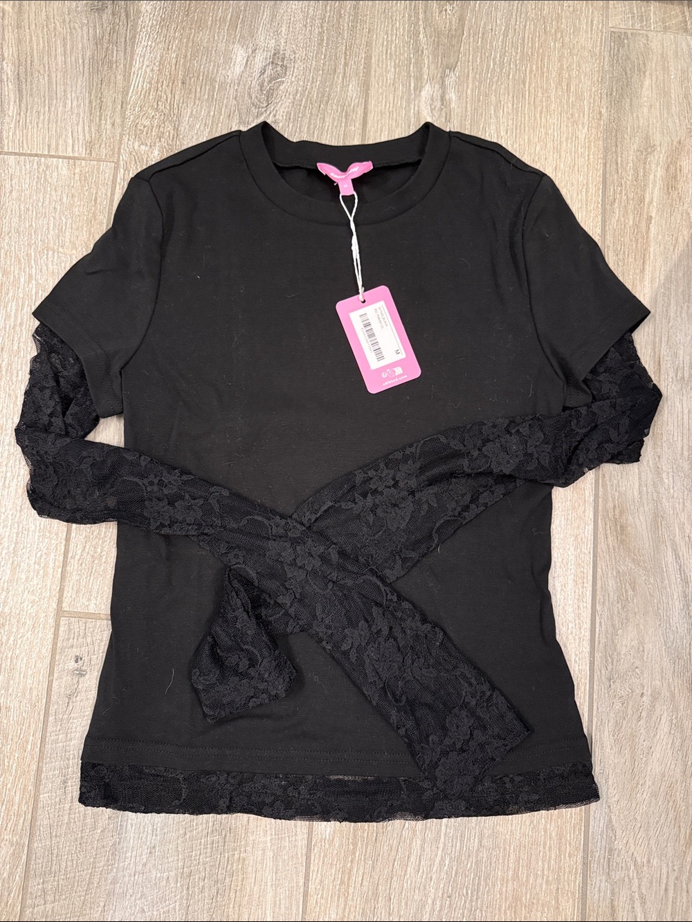 NWT Edikted top
